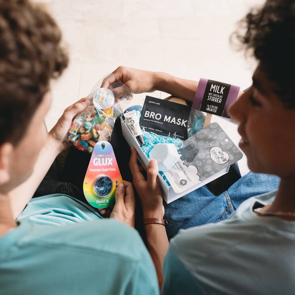 'Treat Yourself' Gift Set For Teen Boys, Multiple Choices Available
