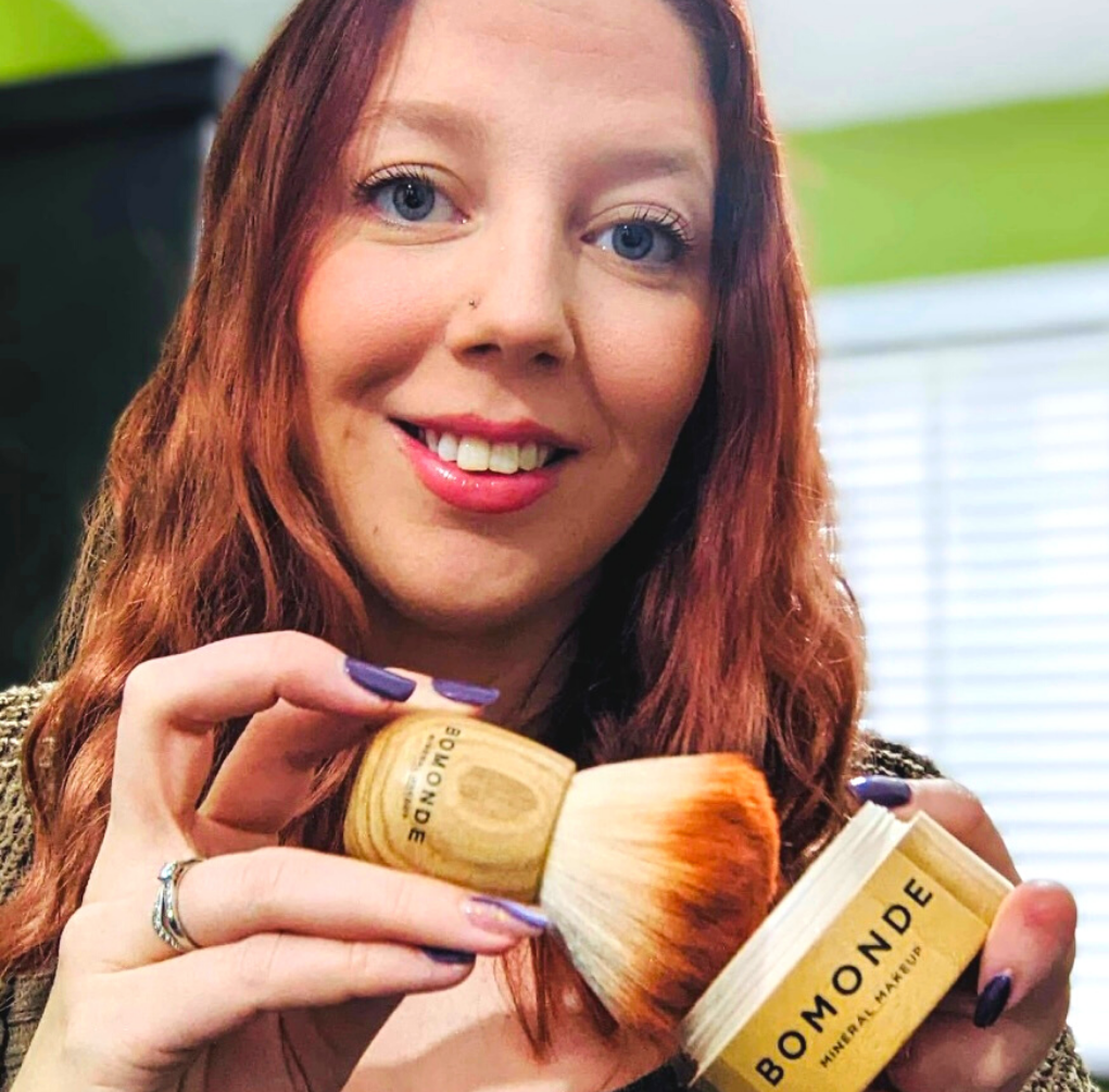 Vegan Giant Kabuki Brush With Synthetic Hair